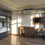 Hostel Bucoleon By Cheers *
