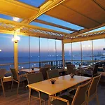Bucoleon By Cheers Hostel