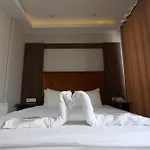 بيت شباب بوكليون باي تشيرز اسطنبول