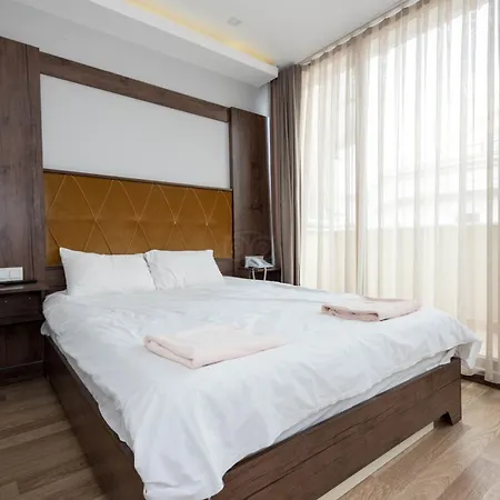 Hostel Bucoleon By Cheers *