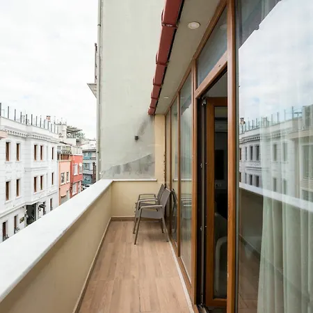 Hostel Bucoleon By Cheers