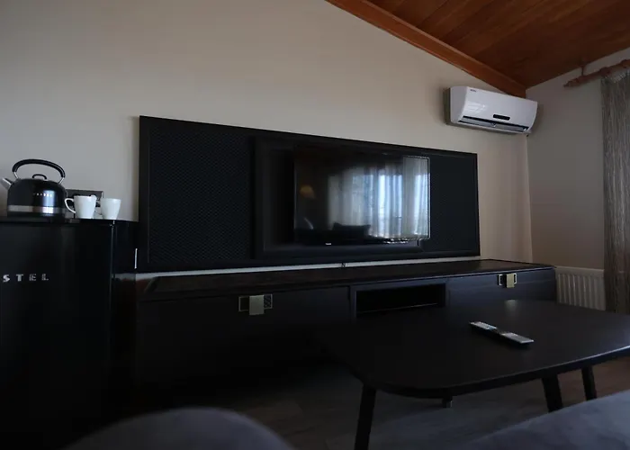 Bucoleon By Cheers *