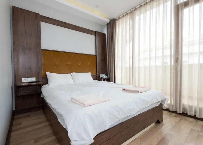 Hostel Bucoleon By Cheers *