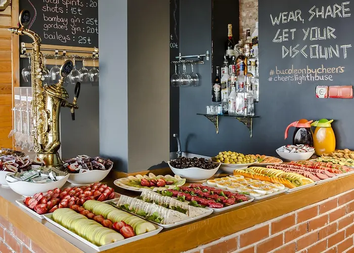 Bucoleon By Cheers Hostel *