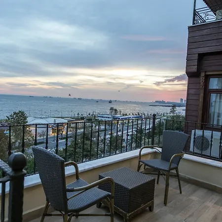 Bucoleon By Cheers Albergue Istambul